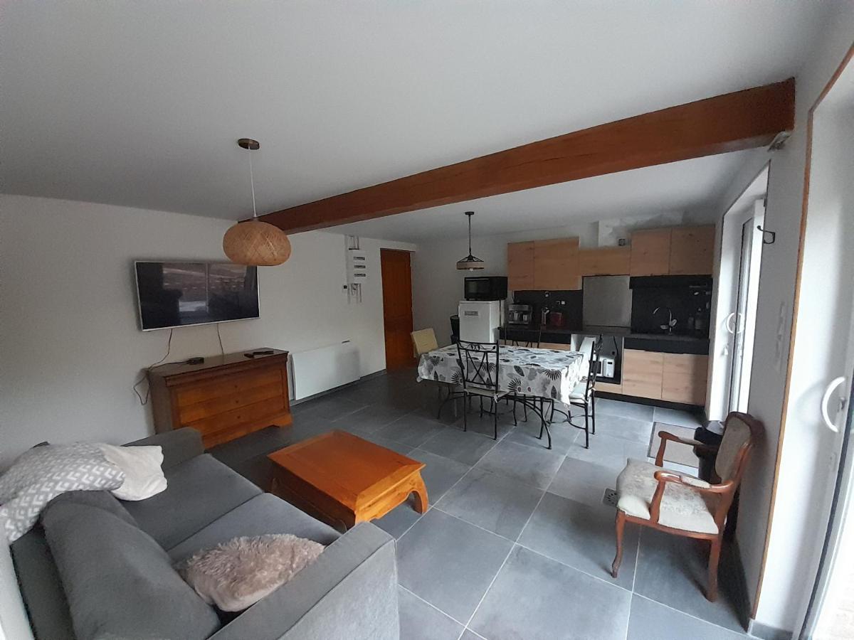 Appartement Sur Jardin Au Calme A Pernes 1 Chambre Exterior photo